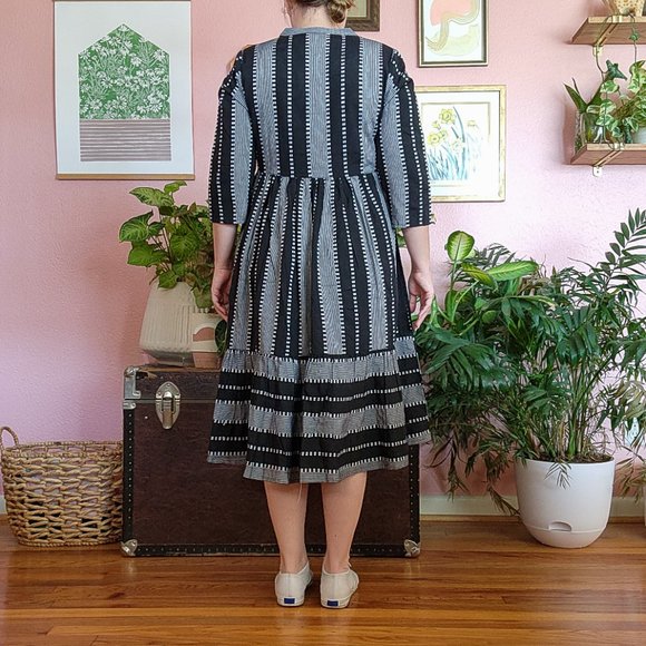 Janasya Black and White Textured Striped Dress Size L - Picture 5 of 17
